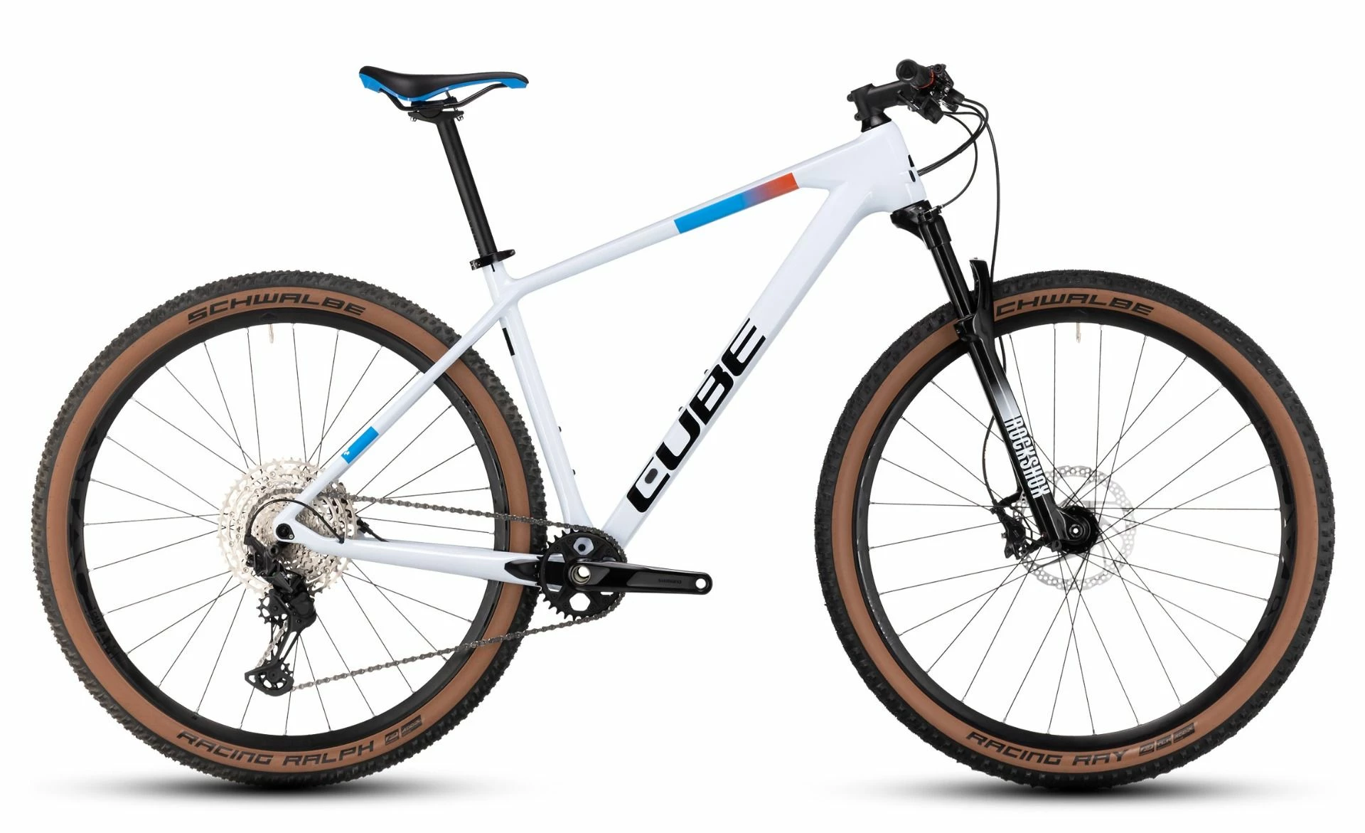 Fahrräder Cube Reaction C:62 Pro White´n´blue´n´red (2023) 1 Fahrräder Cube Reaction C:62 Pro White´n´blue´n´red (2023)