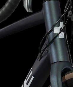 Fahrräder Cube Attain Deepblue´n´white (2023) 10 Fahrräder Cube Attain Deepblue´n´white (2023) -Fahrräder Verkäufe 2022 676100 d 03